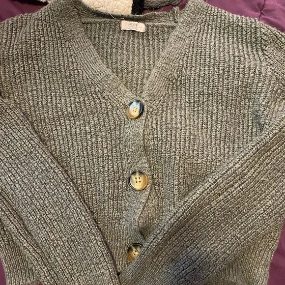 Dropped Cardigan - Picture 2 of 3